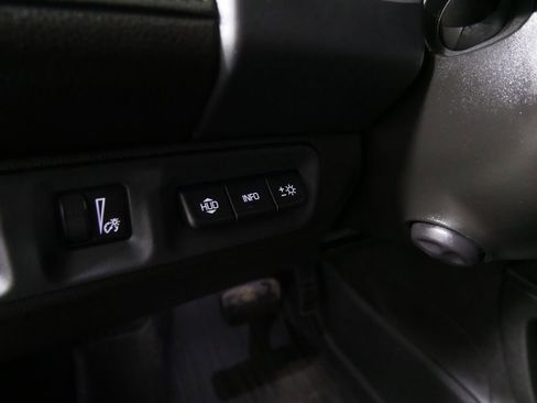 Used 2023 GMC Acadia Denali w/ Denali Ultimate Package image 20