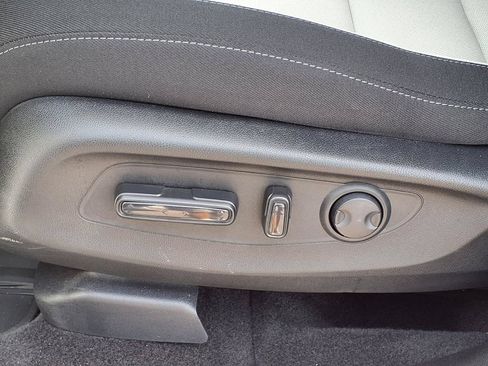 Used 2024 Honda CR-V EX image 25