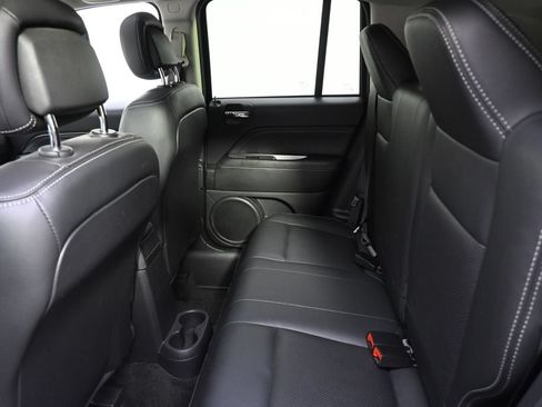 Used 2017 Jeep Compass High Altitude AWD/4WD image 21