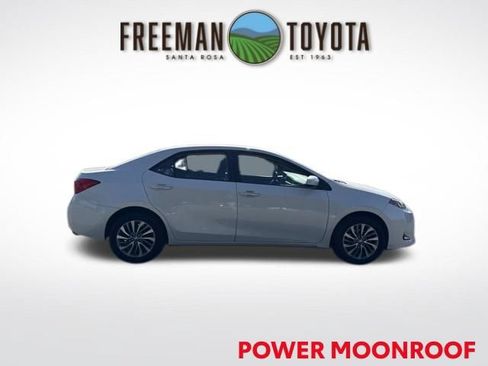 Used 2019 Toyota Corolla XLE FWD image 4