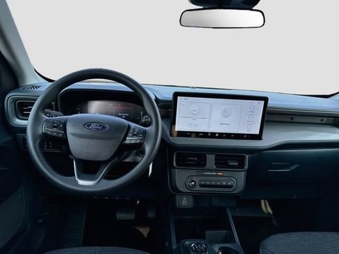 Certified 2025 Ford Maverick XL FWD image 28