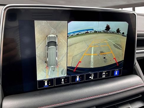 Used 2022 Chevrolet Tahoe RST w/ Luxury Package image 23