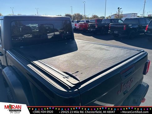 Used 2021 Jeep Gladiator Mojave image 11