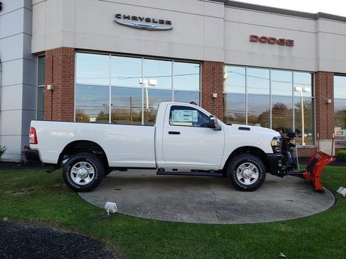 New 2024 RAM 2500 Tradesman w/ Snow Chief Group image 3