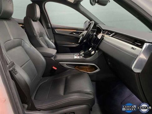 Used 2024 Jaguar F-PACE R-Dynamic S image 27