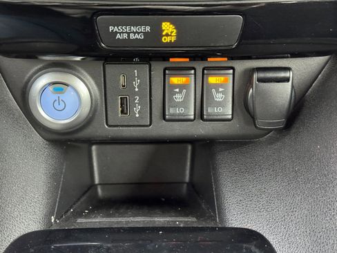 Used 2021 Nissan Leaf SV image 25