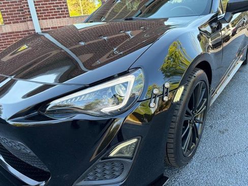 Used 2014 Scion FR-S image 13