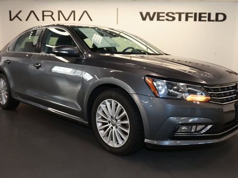 Used 2016 Volkswagen Passat 1.8T SE image 9