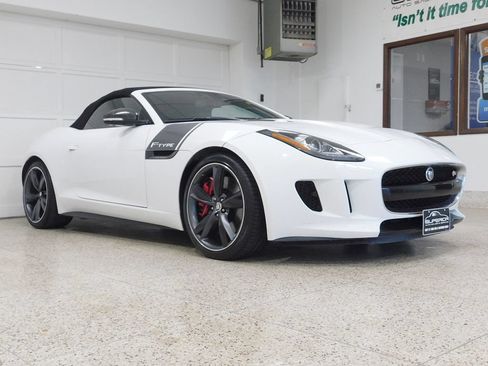 Used 2014 Jaguar F-TYPE S RWD image 4