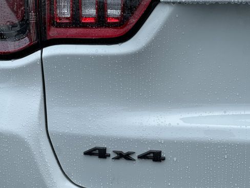 New 2026 Jeep Compass Limited image 32