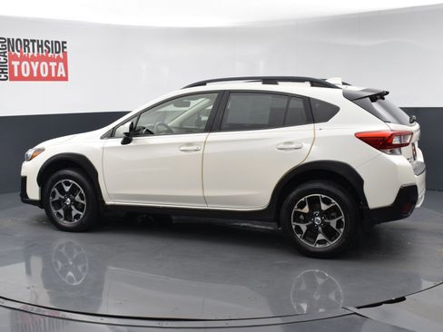 Used 2018 Subaru Crosstrek 2.0i Premium w/ Moonroof Package AWD/4WD image 2