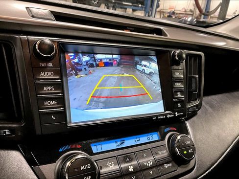 Used 2016 Toyota RAV4 XLE image 27