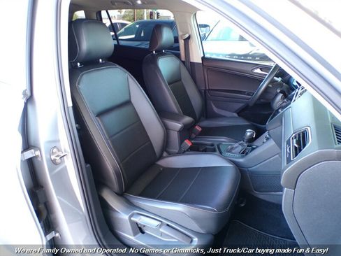 Used 2021 Volkswagen Tiguan S FWD image 30