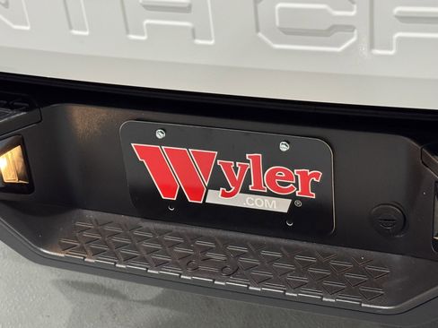 Used 2023 Hyundai Santa Cruz SEL w/ Cargo Package image 42