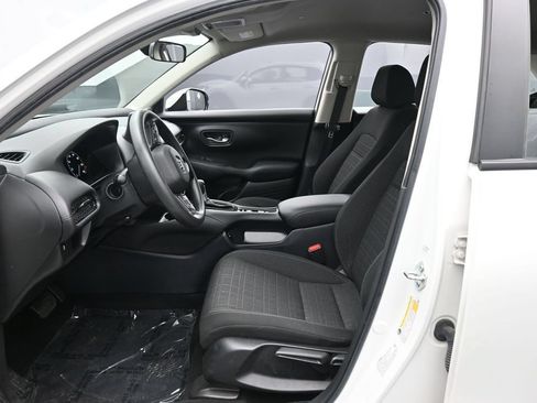 Certified 2024 Honda HR-V LX image 20