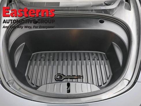 Used 2023 Tesla Model 3 Standard Range image 7