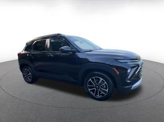 Used 2025 Chevrolet TrailBlazer LT FWD video 2