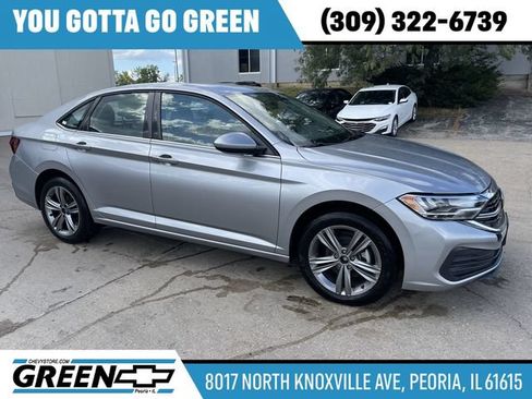 Used 2024 Volkswagen Jetta SE FWD image 1