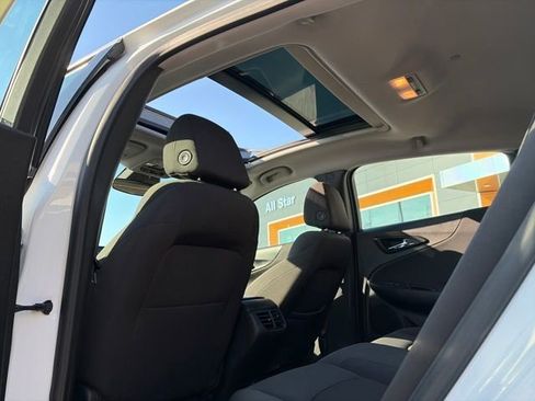 Used 2024 Chevrolet Malibu LT image 54