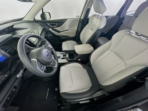 Used 2024 Subaru Forester Touring AWD/4WD image 13