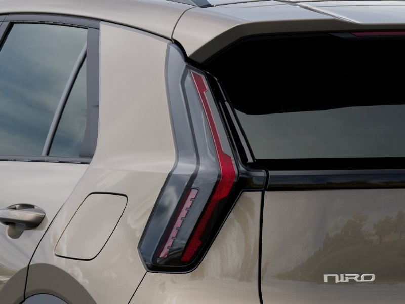 New 2027 Kia Niro LX FWD image 11