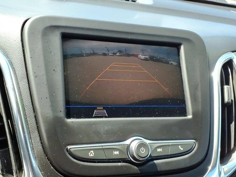 Used 2021 Chevrolet Equinox LT AWD/4WD image 18