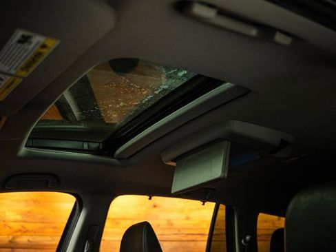 Used 2021 Honda Pilot Touring image 26