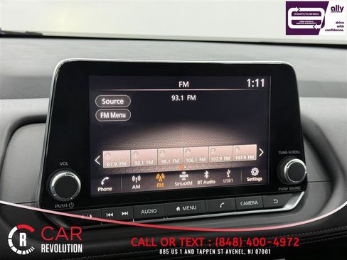 Used 2024 Nissan Rogue SV image 26