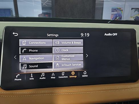 Used 2023 INFINITI QX60 Sensory w/ Vision Package AWD/4WD image 18