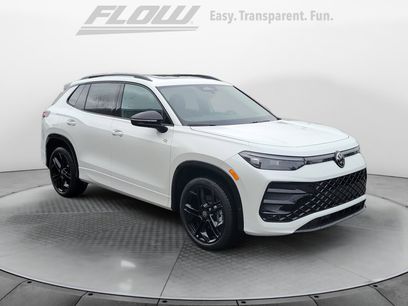 New 2025 Volkswagen Tiguan SE R-Line