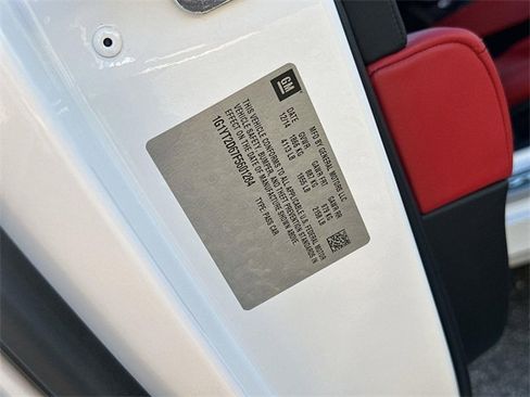 Used 2015 Chevrolet Corvette Z06 w/ 3LZ Preferred Equipment Group image 31