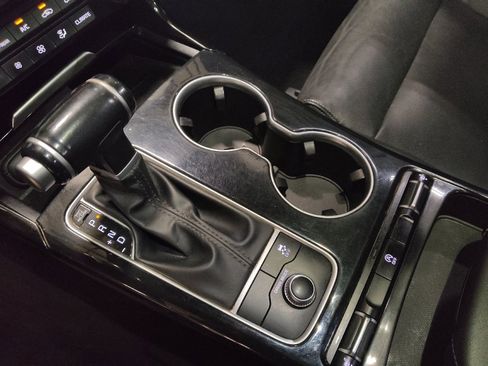 Used 2020 Kia Stinger GT-Line image 26