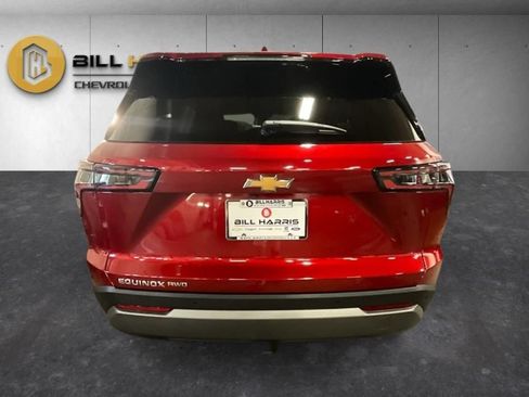 Used 2026 Chevrolet Equinox LT AWD/4WD image 11