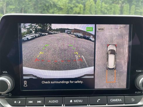 Certified 2025 Nissan Rogue SV w/ Rock Creek Premium Package image 28