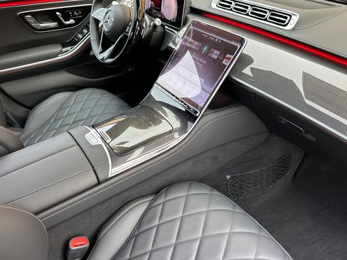 New 2025 Mercedes-Benz S 580 4MATIC Sedan image 11