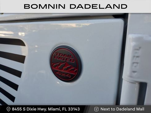 Used 2024 Jeep Wrangler Rubicon w/ Safety Group image 9