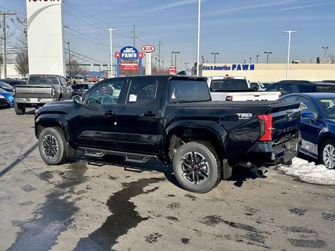 New 2026 Toyota Tacoma TRD Sport image 17