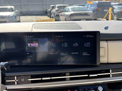 Used 2025 Hyundai Santa Fe SEL image 21