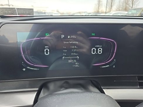 Certified 2025 Kia Sportage EX image 13