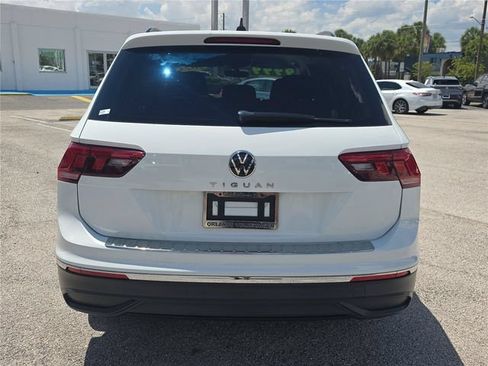 Used 2023 Volkswagen Tiguan S FWD image 4