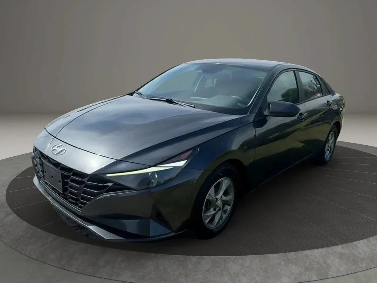 Used 2023 Hyundai Elantra SE FWD image 3