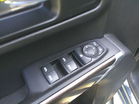 Used 2019 Chevrolet Silverado 1500 RST w/ All-Star Edition image 18