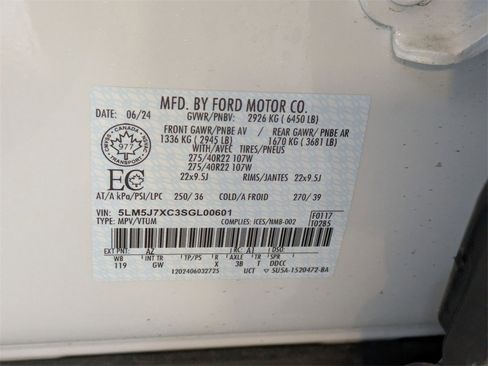 Used 2025 Lincoln Aviator Reserve w/ Jet Appearance Package image 27