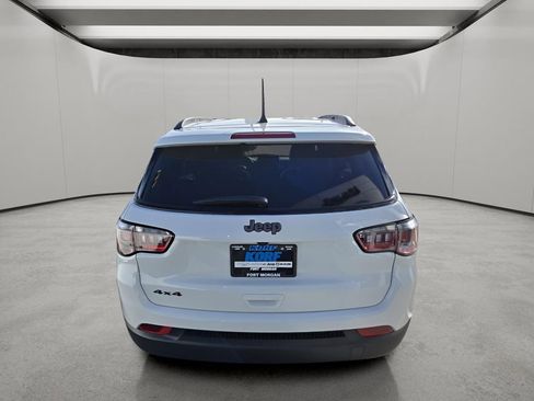 New 2026 Jeep Compass Latitude AWD/4WD image 4