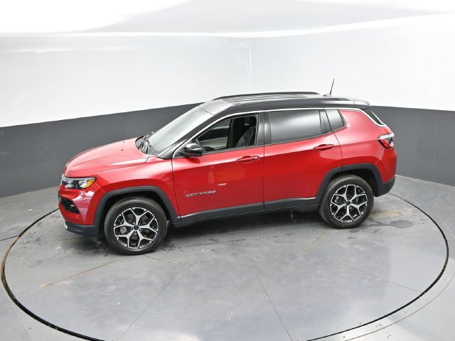 Used 2026 Jeep Compass Limited w/ Mopar All Weather Package AWD/4WD image 38