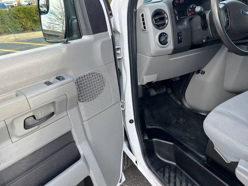 Used 2013 Ford E-250 and Econoline 250 w/ Commercial Cargo Van Pkg RWD image 19