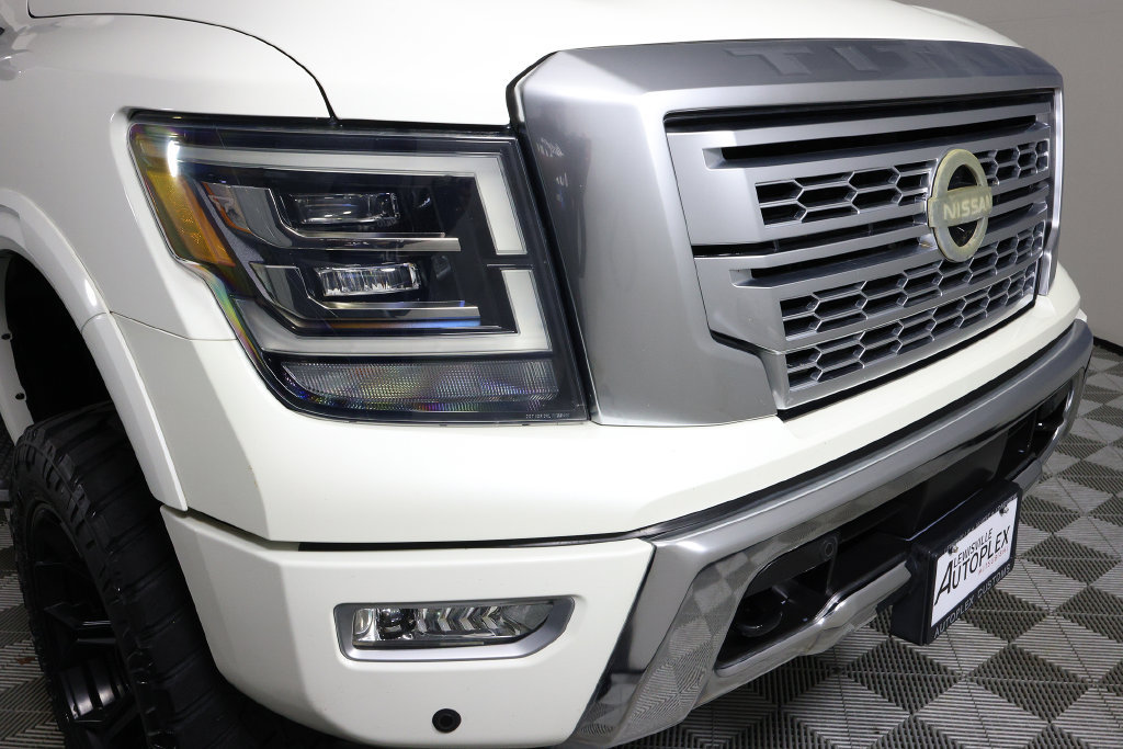 Used 2021 Nissan Titan Platinum Reserve w/ Moonroof Package AWD/4WD image 40