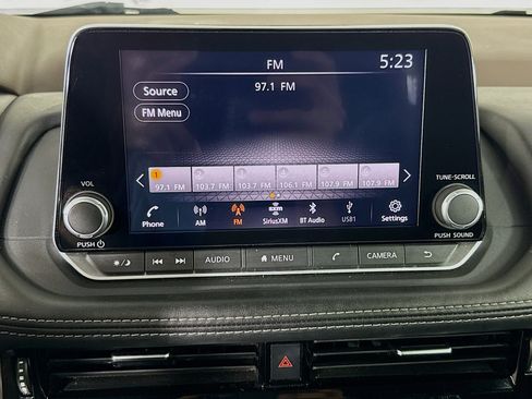 Used 2022 Nissan Rogue SV FWD image 17
