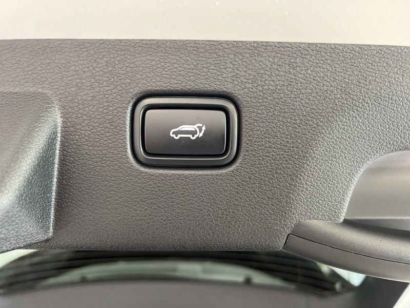Certified 2026 Kia Sportage SX AWD/4WD image 9