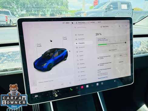Used 2020 Tesla Model Y Performance AWD/4WD image 17